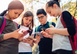 Příručka pro rodiče: zajistěte svým dětem zodpovědný vstup do digitálního světa